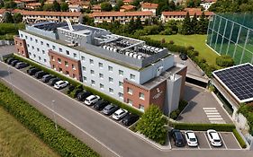 Bes Hotel Bergamo Ovest